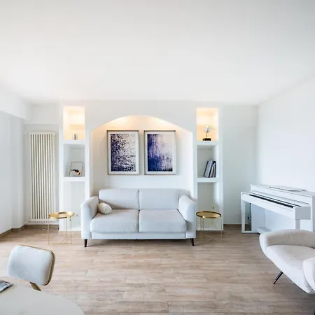 Monaco Border, Sea View, Terrace, Free Parking