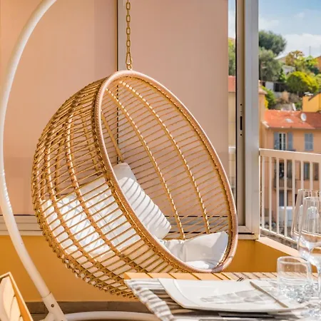 Monaco Border, Sea View, Terrace, Free Parking Beausoleil